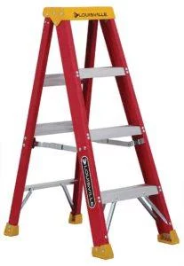 Louisville Ladder 4-Feet Fiberglass Stepladder